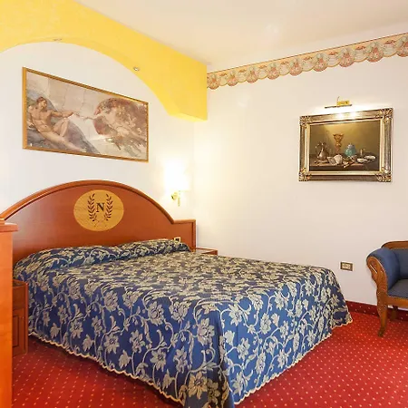 Napoleon 4* Лидо-ди-Езоло