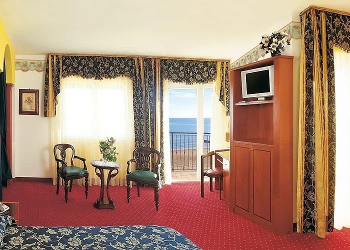 Szálloda Napoleon 4*