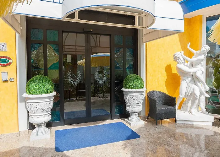 Napoleon 4* Lido di Jesolo